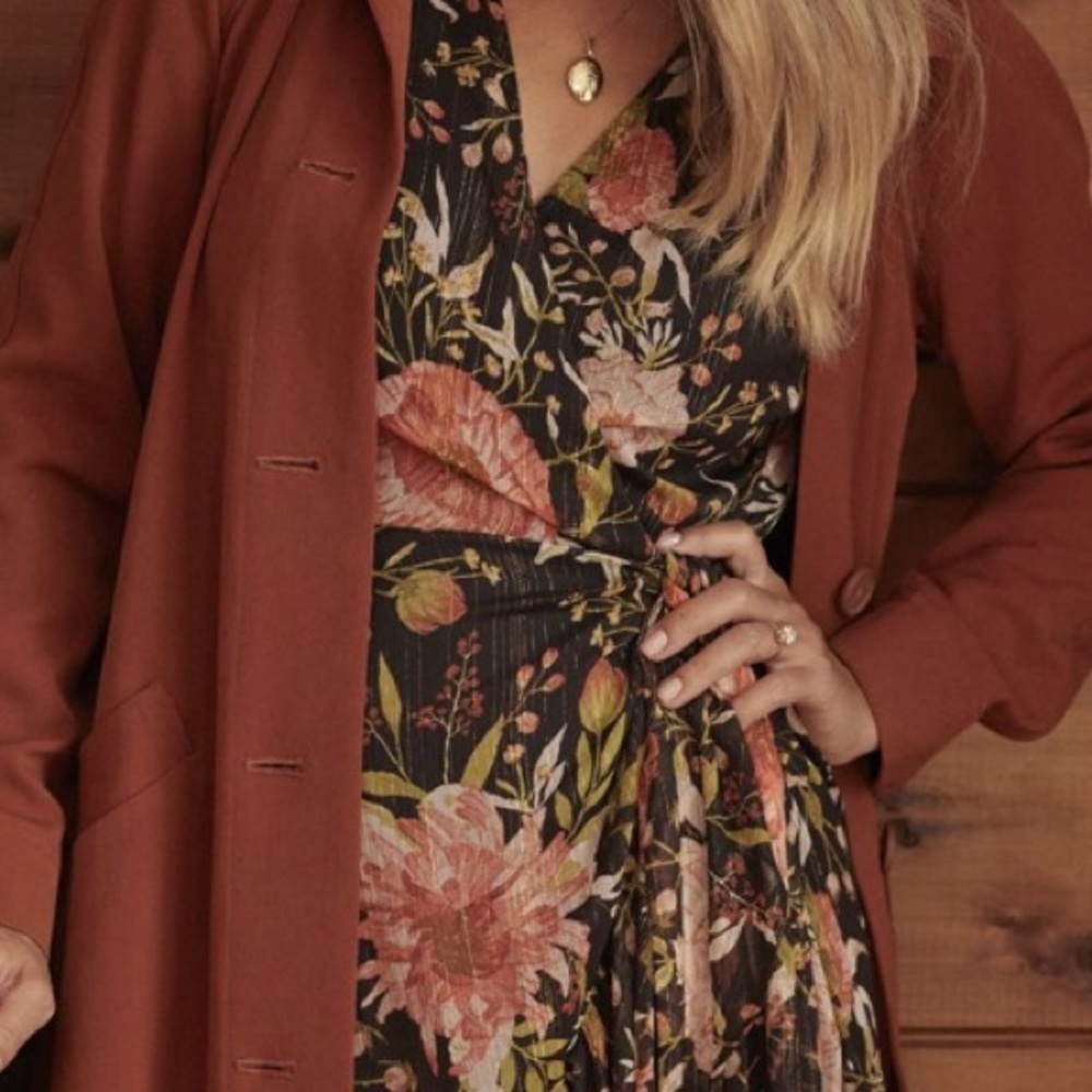 LC Lauren Conrad Dress with Tie at waist, Ruffle Hem Side Slit Women’s Medium M - Picture 2 of 6